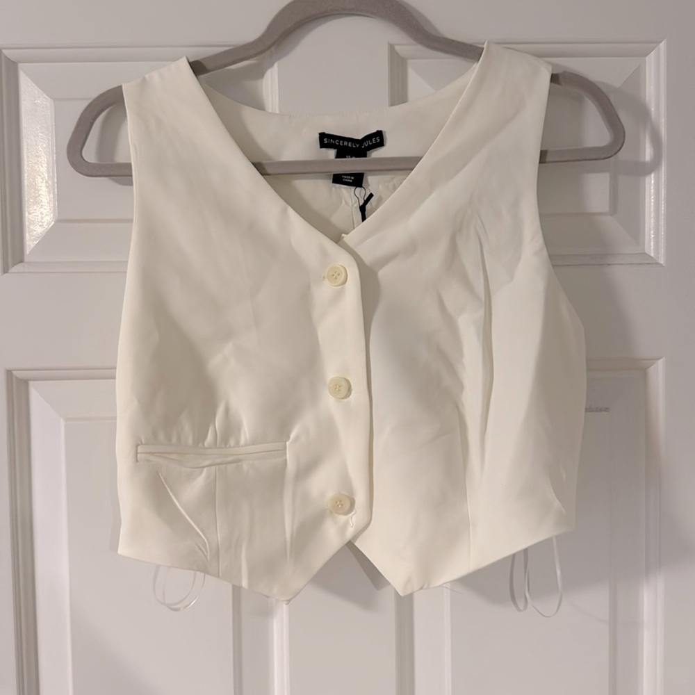 Sincerely Jules Cream Vest